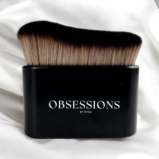 Self-Tan Blending Body  Brush - Sleek Black